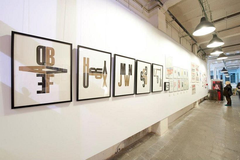 Exposición: De l'Era Digital a la Manual 4