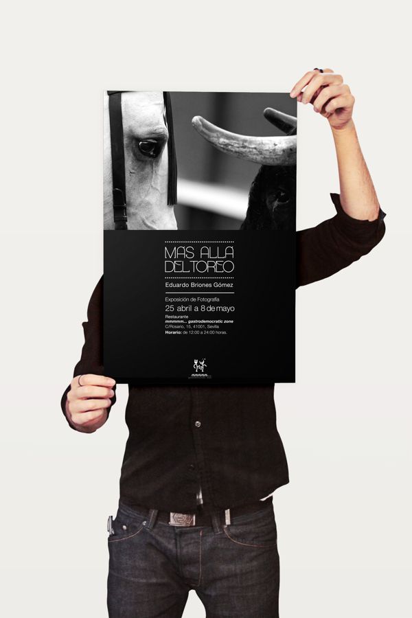 Cartel Exposición Fotográfica: Más allá del toreo. 2
