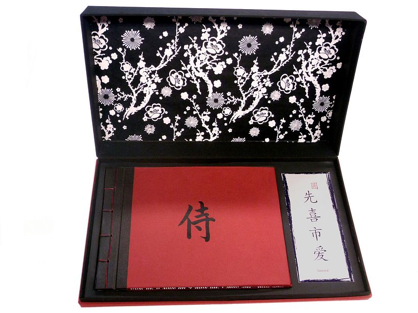 Samurai Coffe table book  4