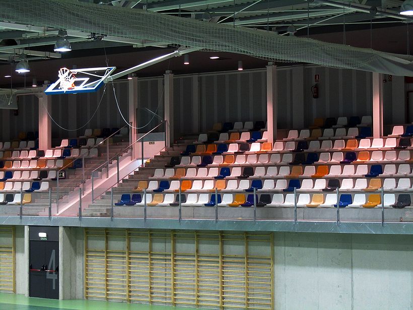Polideportivo Coto-Ceares-Viesques 4