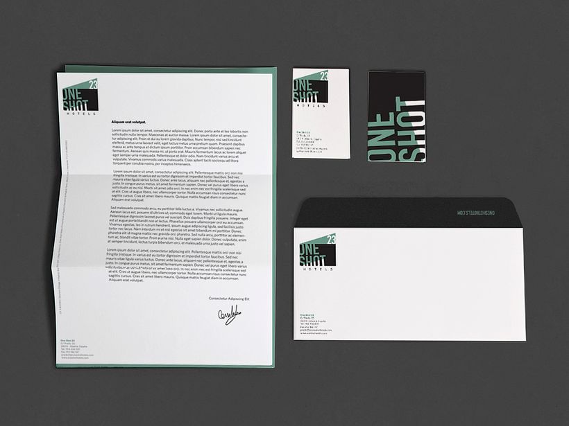 One Shot Hotels // Identidad Visual. 12
