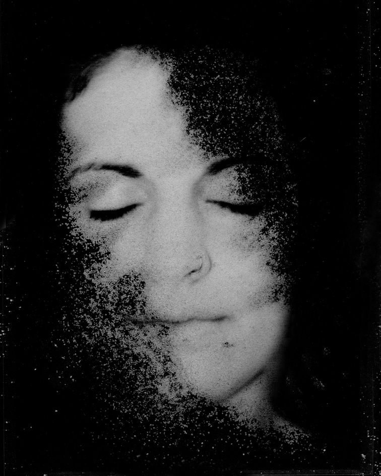 Ashes - Fotografia
