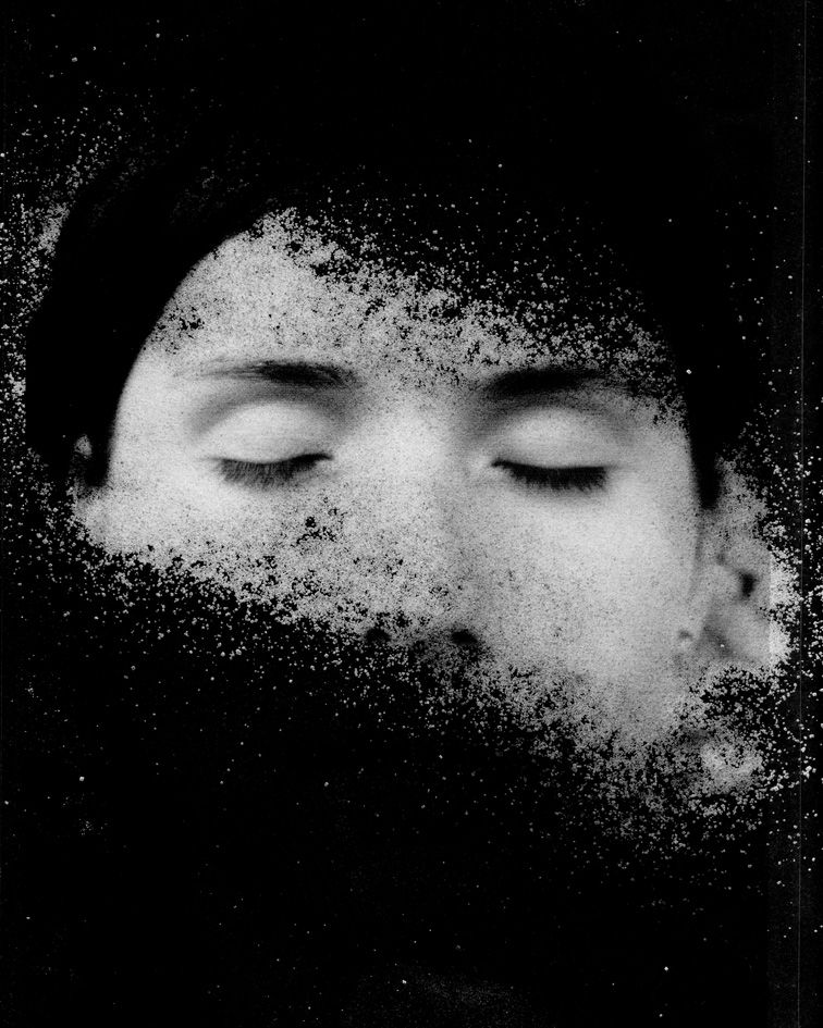 Ashes - Fotografia
