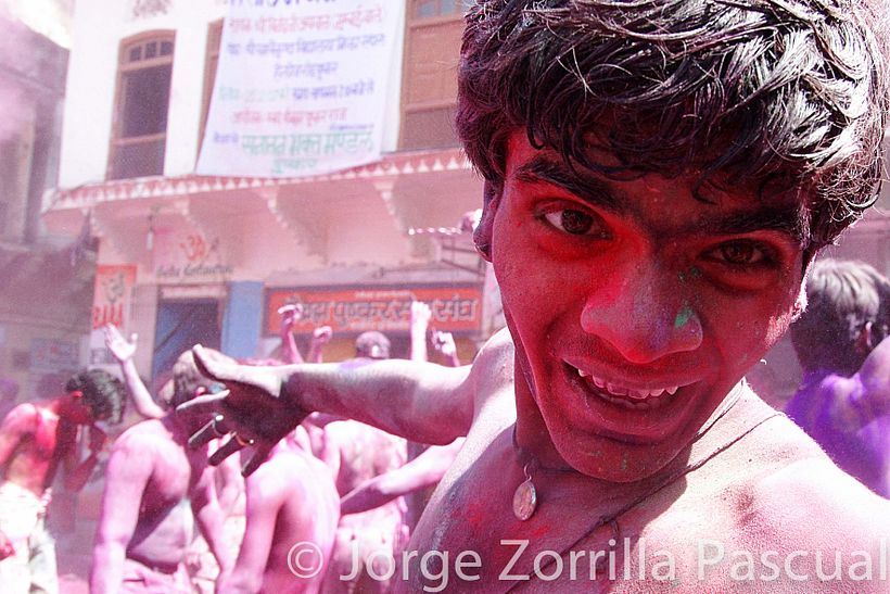 Holy Los Colores de la India 1
