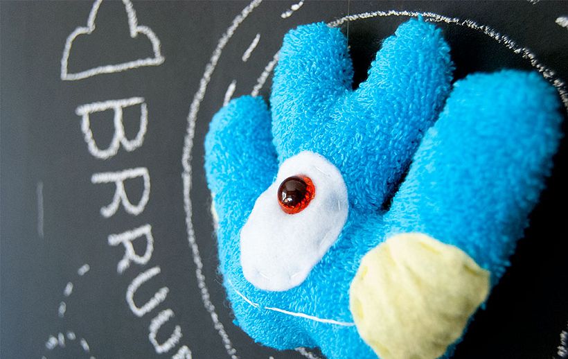 Yorokobu / Volkswagen Cover 2013 15