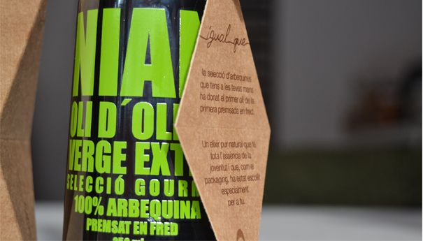 OIive Oil Packaging / Packaging Aceite de Oliva 1
