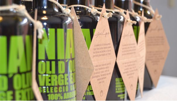OIive Oil Packaging / Packaging Aceite de Oliva 2