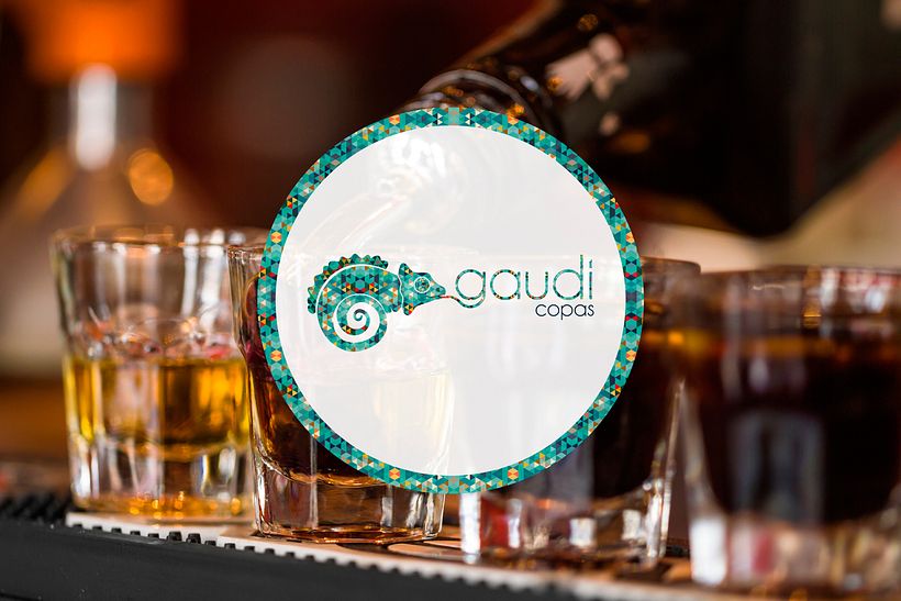 Diseño identidad /Gaudi copas 7