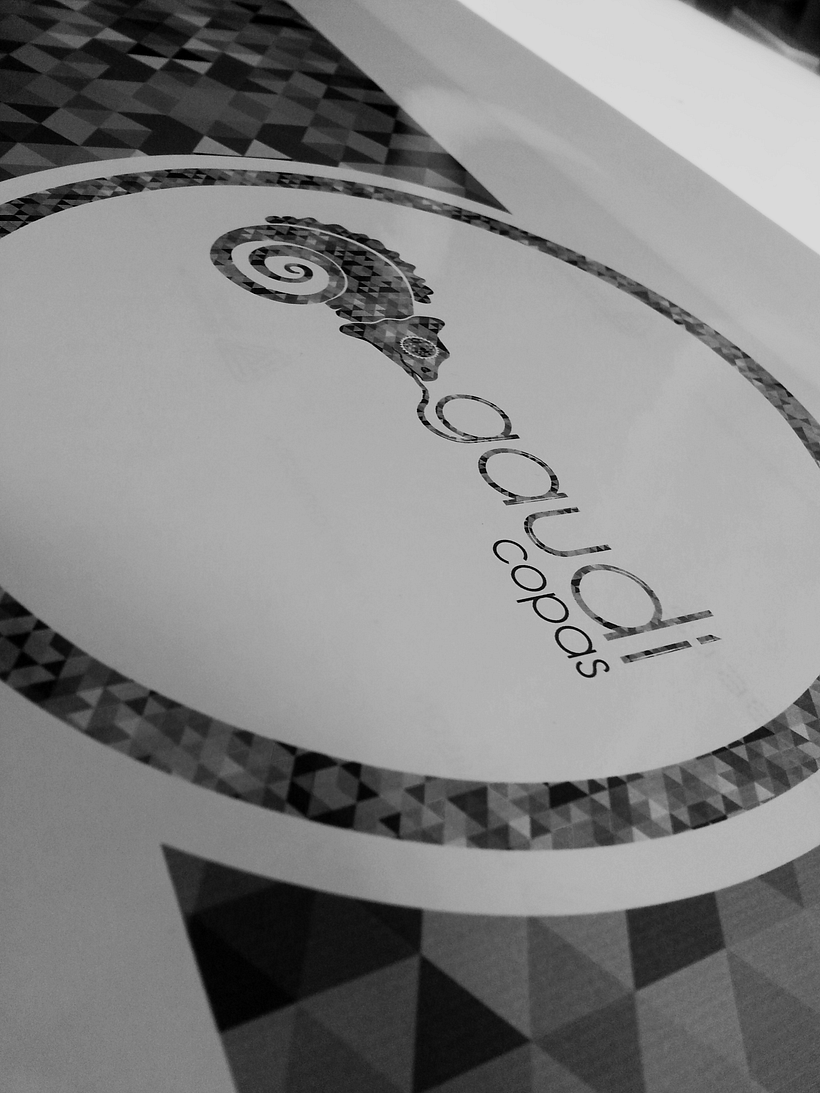 Diseño identidad /Gaudi copas 8