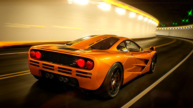 McLaren F-1 8