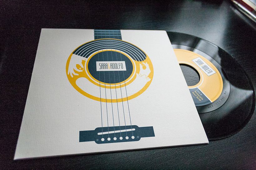 Invitaciones de boda en singles de vinilo 1