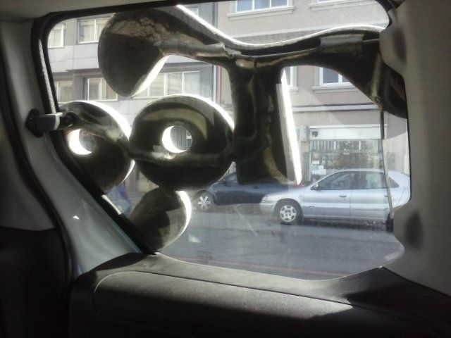 Creación de marca y realización para furgoneta 2