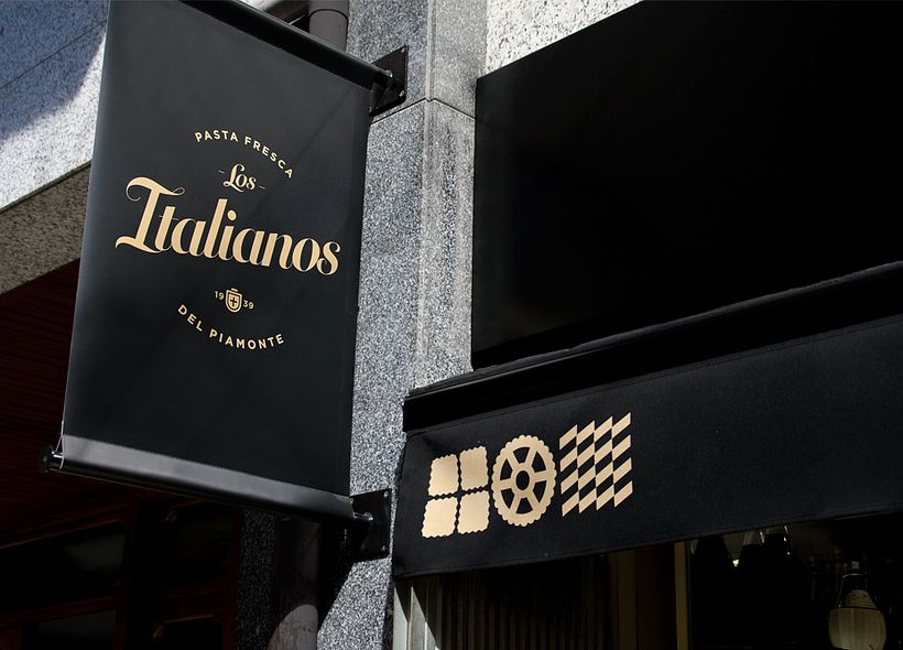 Los Italianos 12