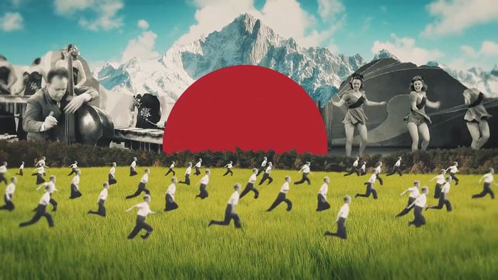 Videoclip „Air Review – Young“. 3