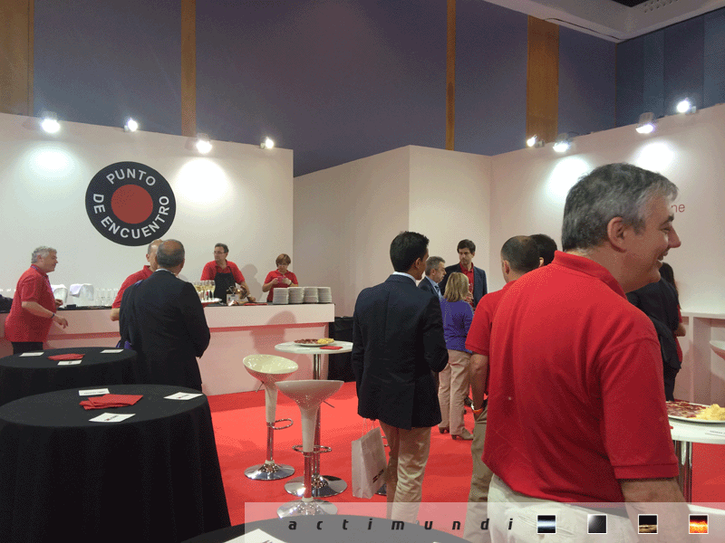 ISDIN_Congreso AEDV 2014 4
