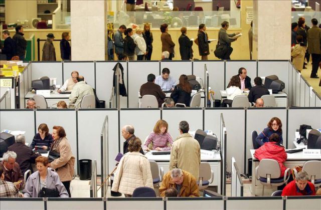 Hacienda, a la caza de ingresos - Scrittura