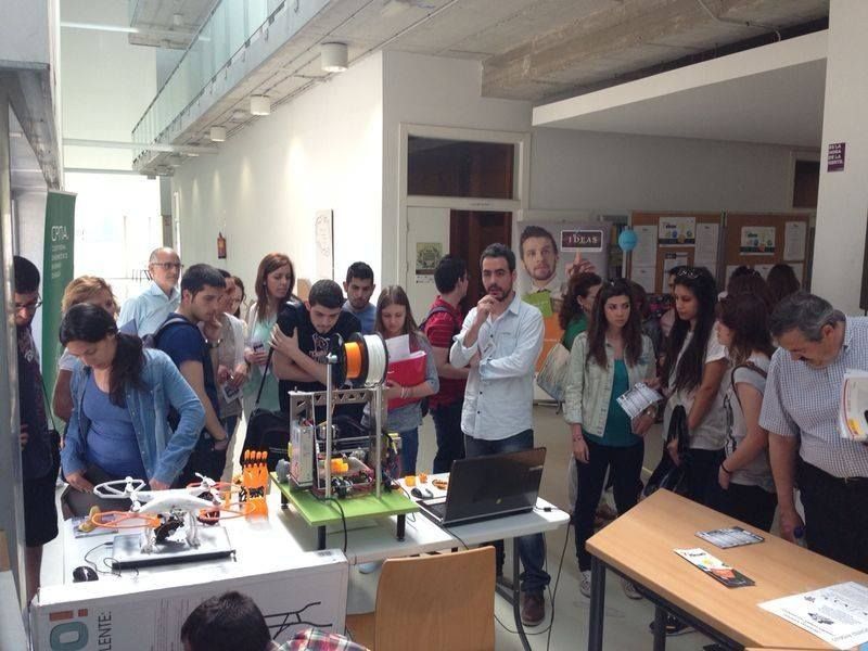 Ensamblaje de Impresora 3D de código libre 5