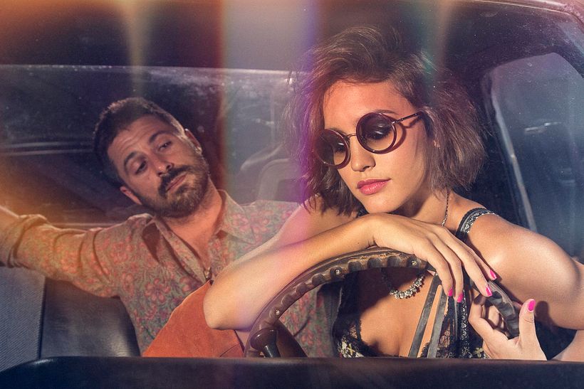 Hugo Silva & Megan Montaner para VIS-À-VIS 8