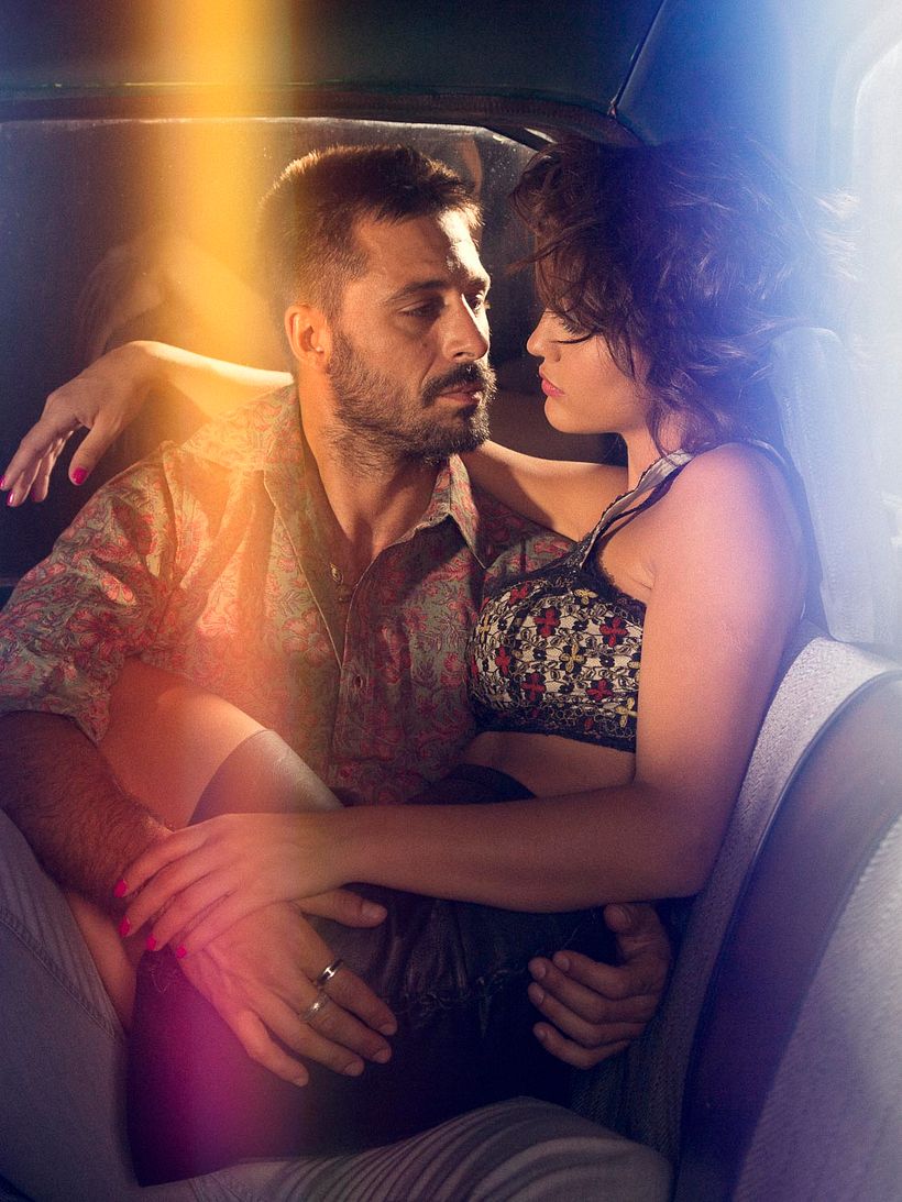 Hugo Silva & Megan Montaner para VIS-À-VIS 10