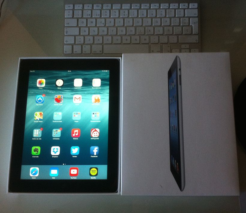 IPAD 3 WIFI + CONECTOR HDMI 1