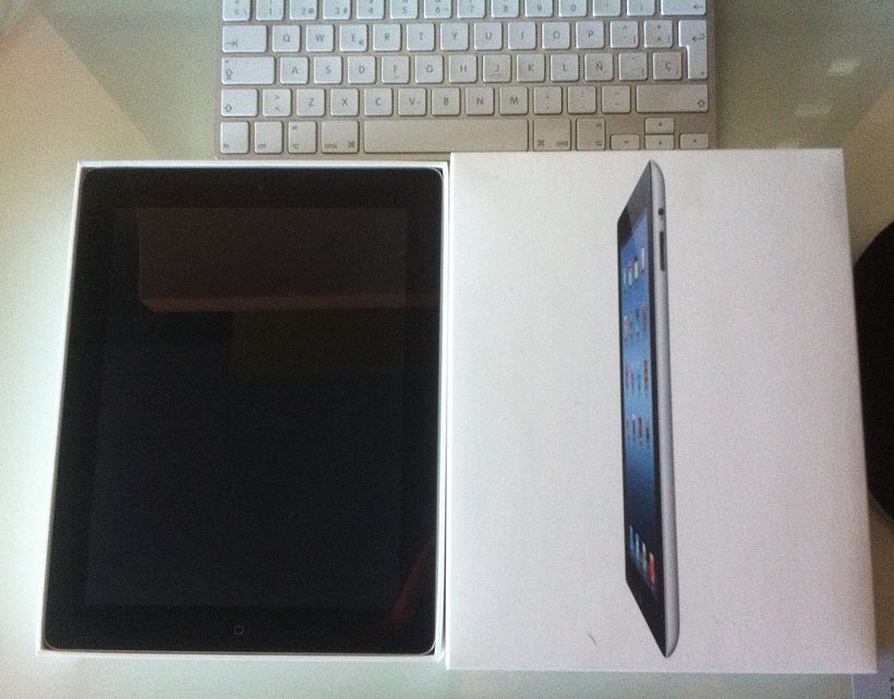 IPAD 3 WIFI + CONECTOR HDMI 2