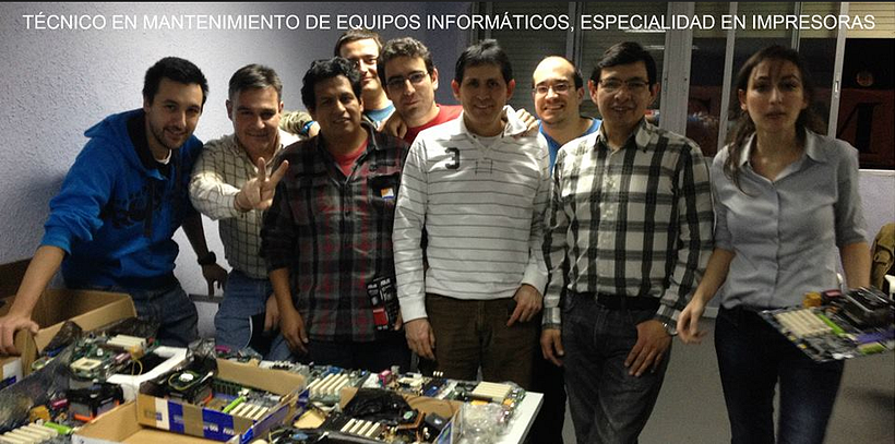 Técnico en mantenimiento de equipos informáticos, especialista en impresoras 1