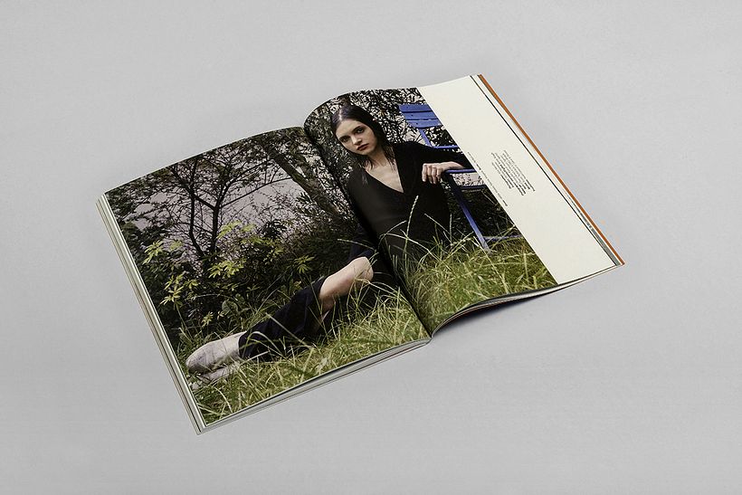 Assistant Magazine 22