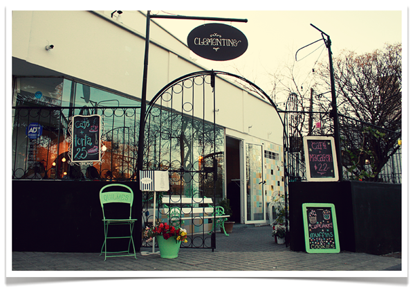 Clementine · Coffe & Cupcakes 7