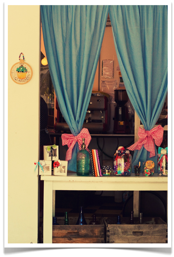 Clementine · Coffe & Cupcakes 41