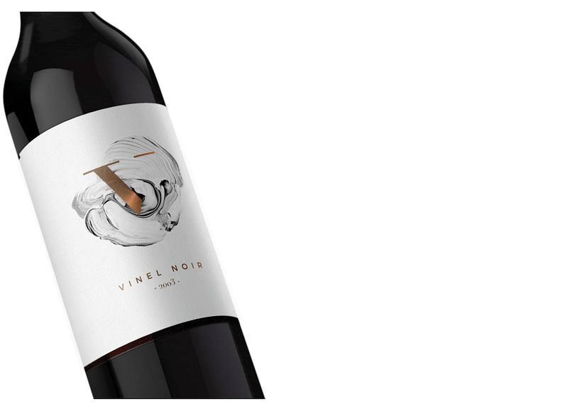 G L A R E   C E L L A R  6