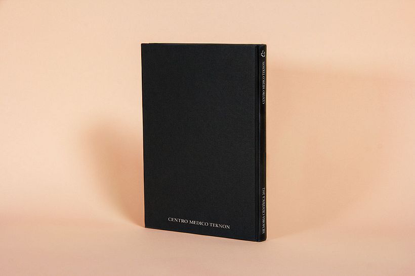 Memoria Científica 2012 - Centro Médico Teknon 4