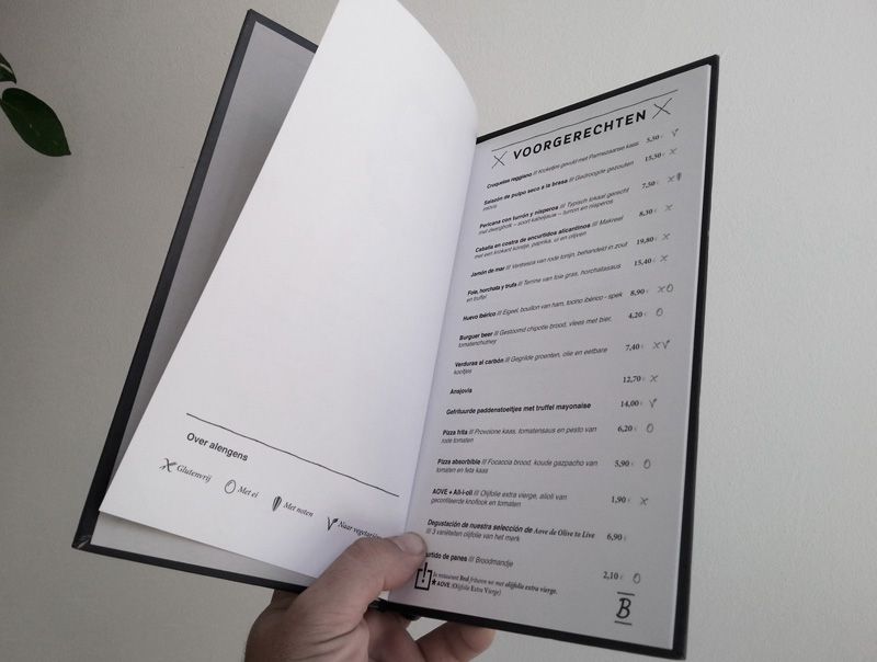 Restaurante Brel | Diseño de cartas + señalética 4