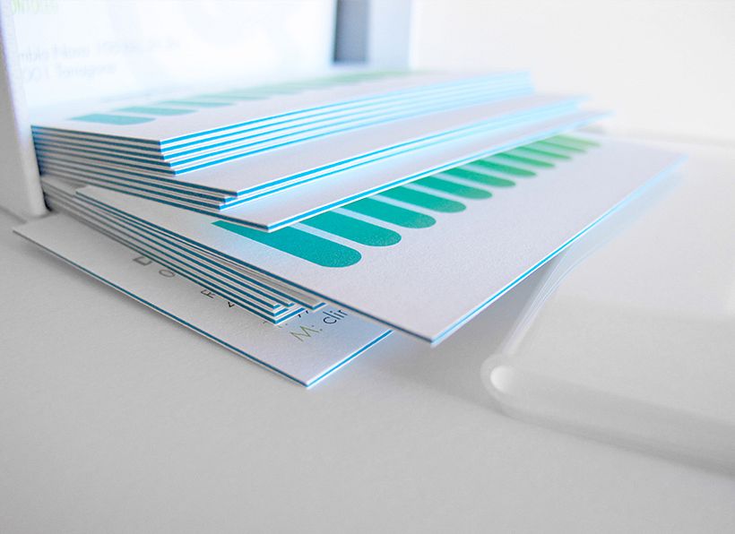 BRANDING PARA CLÍNICA DENTAL GUIU 9