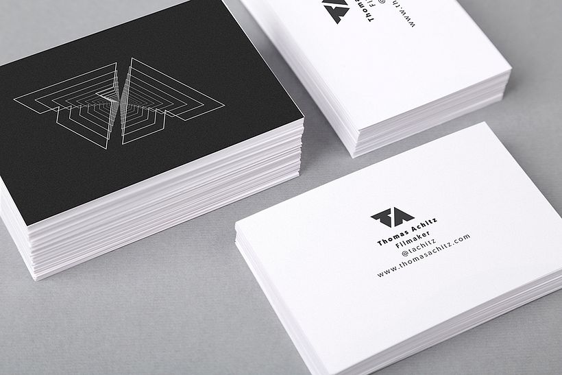 Identidad  Thomas Achitz 7