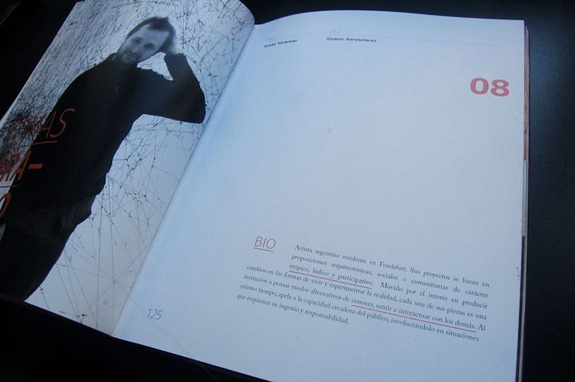 Afuera - Libro sobre muestra de arte contemporáneo 14
