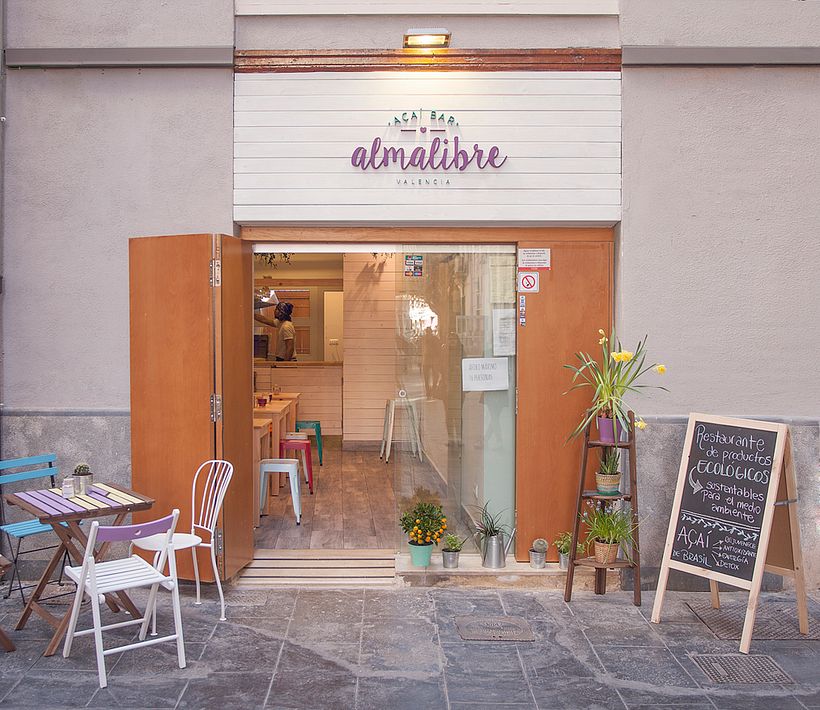 Branding ALMALIBRE  1