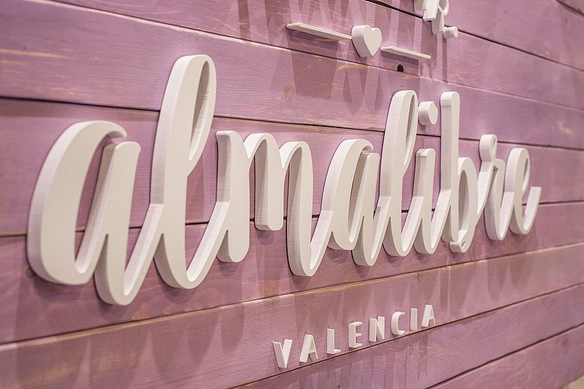 Branding ALMALIBRE  4