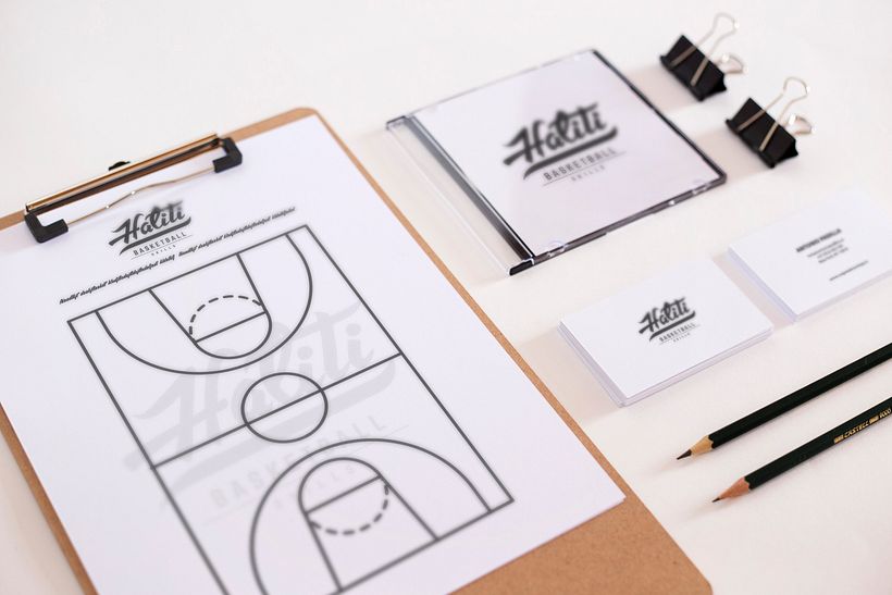 Desarrollo de imagen gráfica para entrenador de baloncesto 2