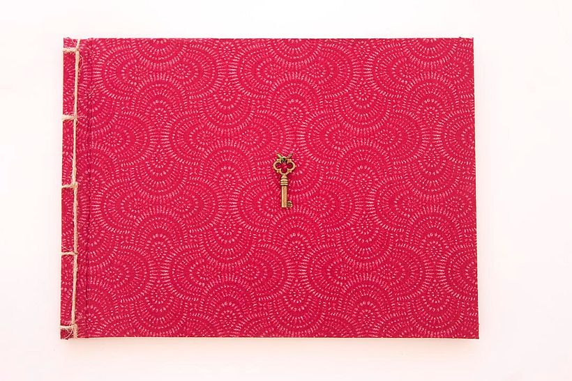"Para muestra un cuento" es un proyecto personal que consiste en cuentos personalizados para todos los públicos y edades. -1
