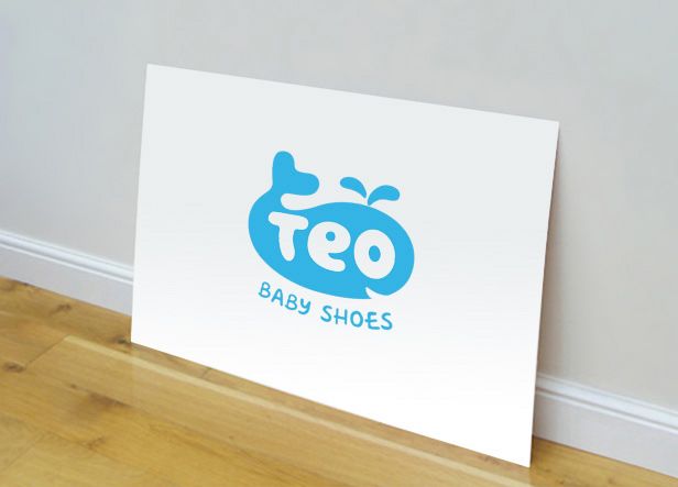 Teo Baby Shoes es el nombre de una empresa de calzado infantil con una filosofía de productos alegres y modernos. el icono es una ballena, que en realidad parte de la forma de un pequeño zapato. -1