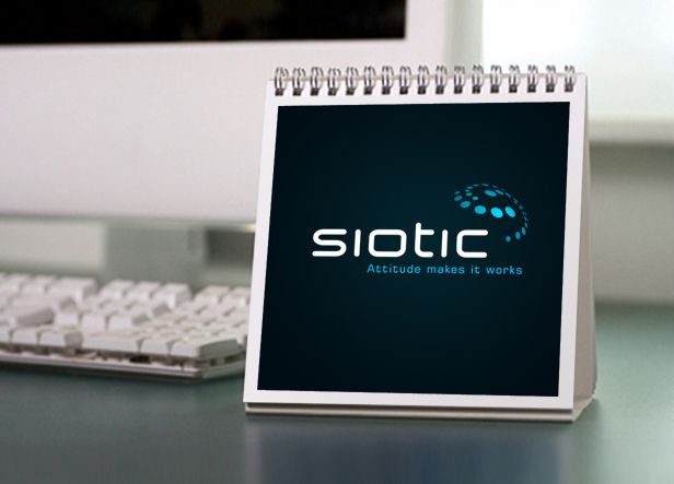 Diseño de logotipo para Siotic, una consultoría tecnológica ubicada en La Coruña especializada en websphere commerce, Google analytics, desarrollo de software, implantación de ERPs, comercio electrónico, etc... -1