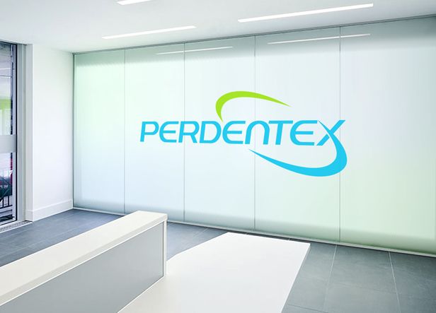 Perdentex es una empresa alicantina fabricante y distribuidora de materiales odontológicos, principalmente bioréplicas, aditamientos, férulas y otros servicios protésicos. 1