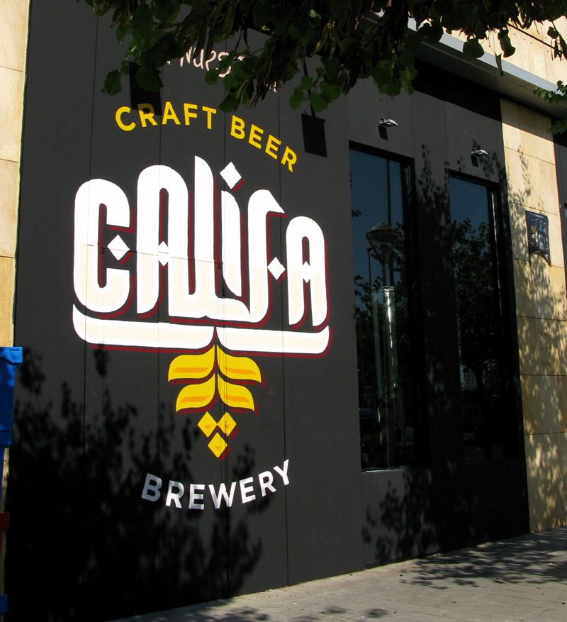 Cervezas Califa. Lettering y Rótulos - Branding & Identity