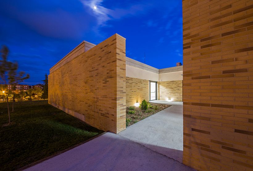 DOS MÓDULOS DE VIVIENDAS ADAPTADAS. SALAMANCA 5