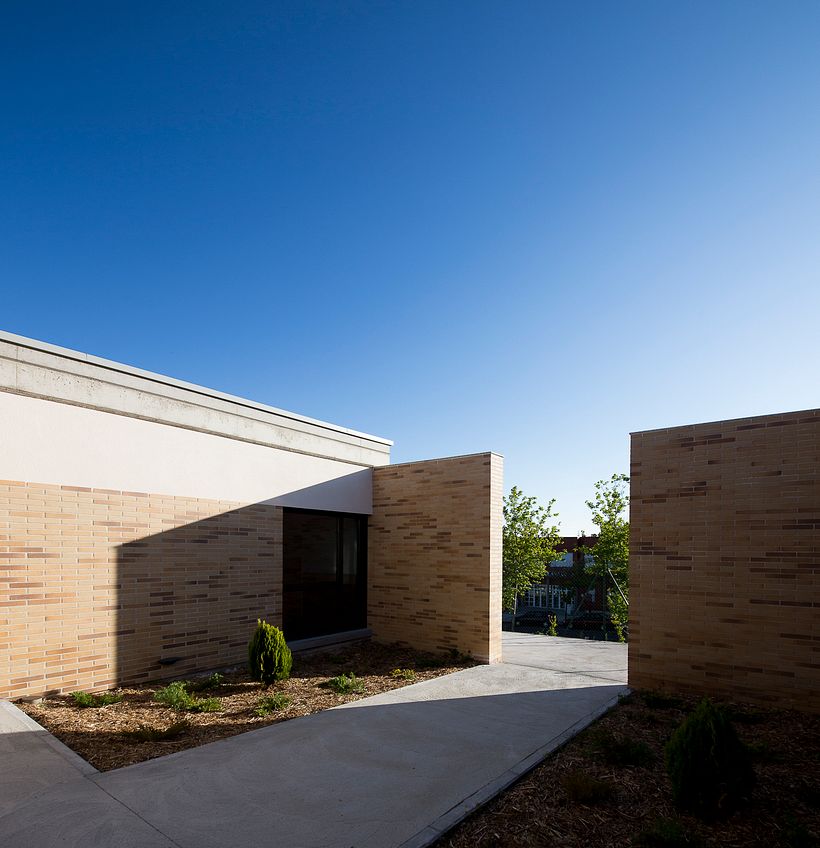 DOS MÓDULOS DE VIVIENDAS ADAPTADAS. SALAMANCA 4