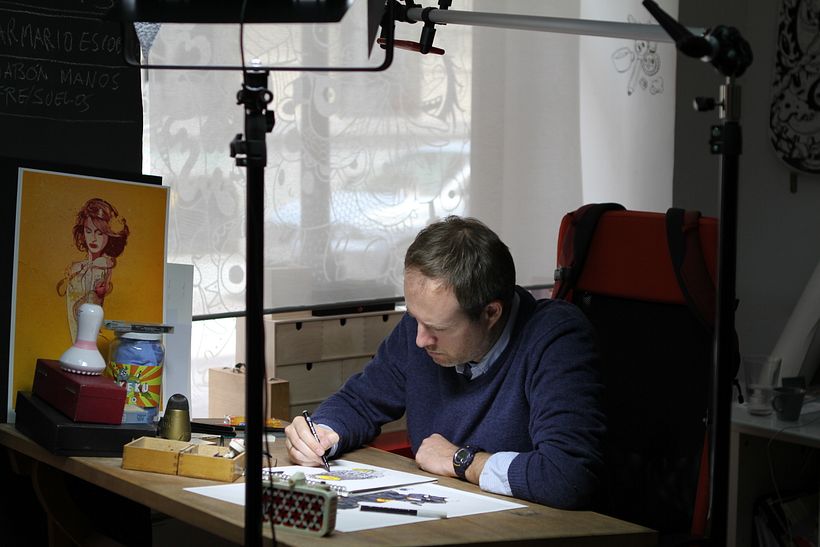Alquiler de puesto de trabajo para diseñador, programador, ilustrador...en estudio compartido (coworking). Chamberí, Madrid centro. 3