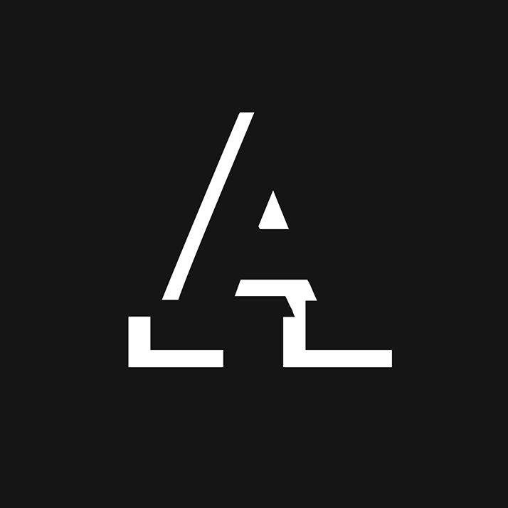 Humbral Slab Free Font 2