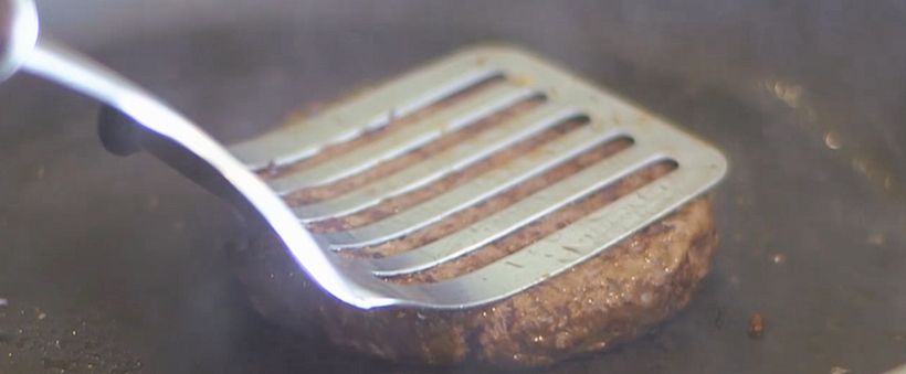 A burger in #140frames 7
