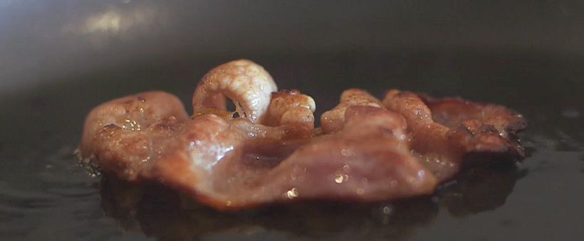 A burger in #140frames 8