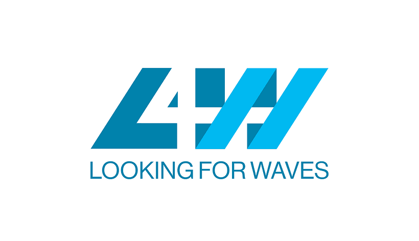 Looking For Waves - Diseño de logotipo para una compañía de surf 0